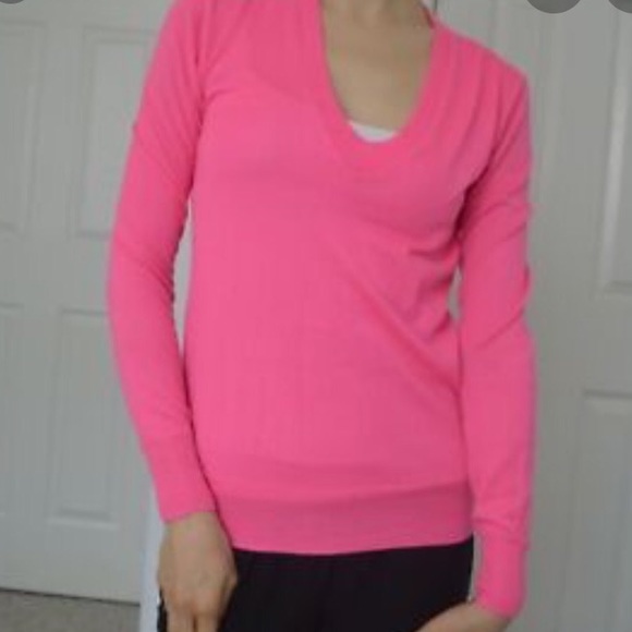 J. Crew Sweaters - J Crew Pink Cashmere V Neck Sweater